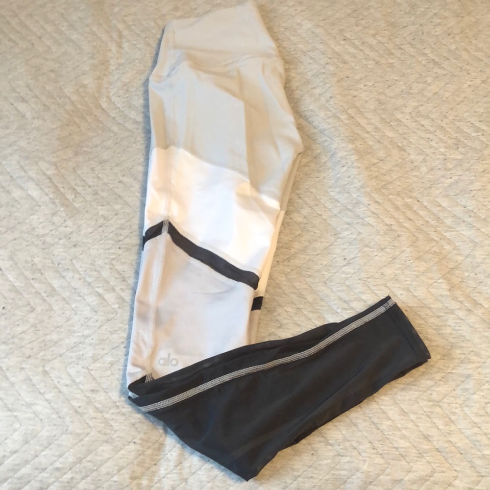 Alo Leggings